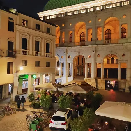 Casa Margherita Basilica View & Terrace Апартаменты *