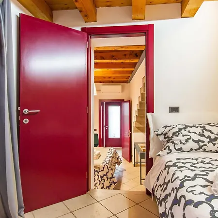 Casa Margherita Basilica View & Terrace Апартаменты Виченца