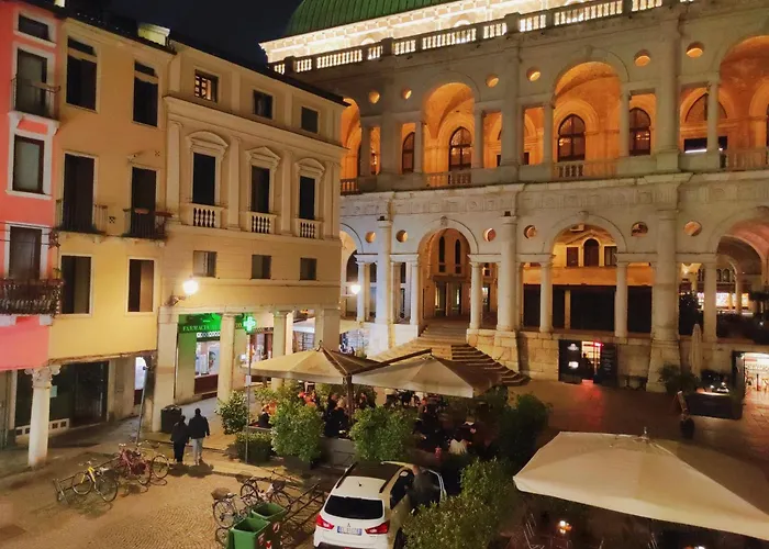 Casa Margherita Basilica View & Terrace Lägenhet *